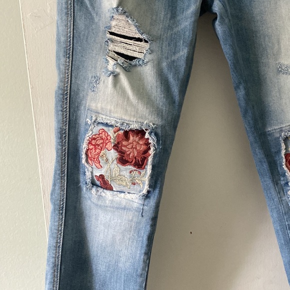 hippie laundry tom girl Jeans. Sz 26. True to size. Great condition!! - Picture 4 of 9